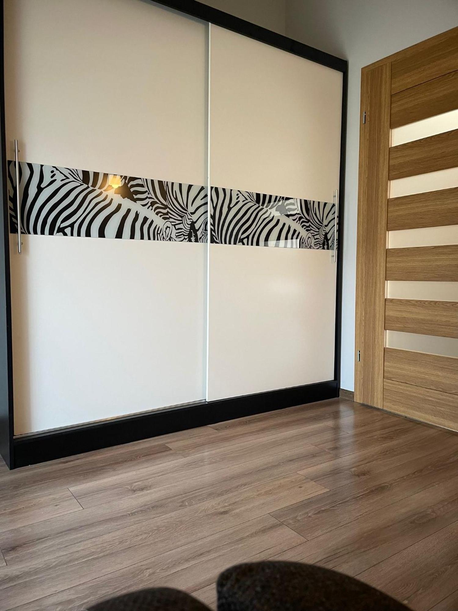 Apartament Laura Z Ogrodkiem キェルツェ エクステリア 写真