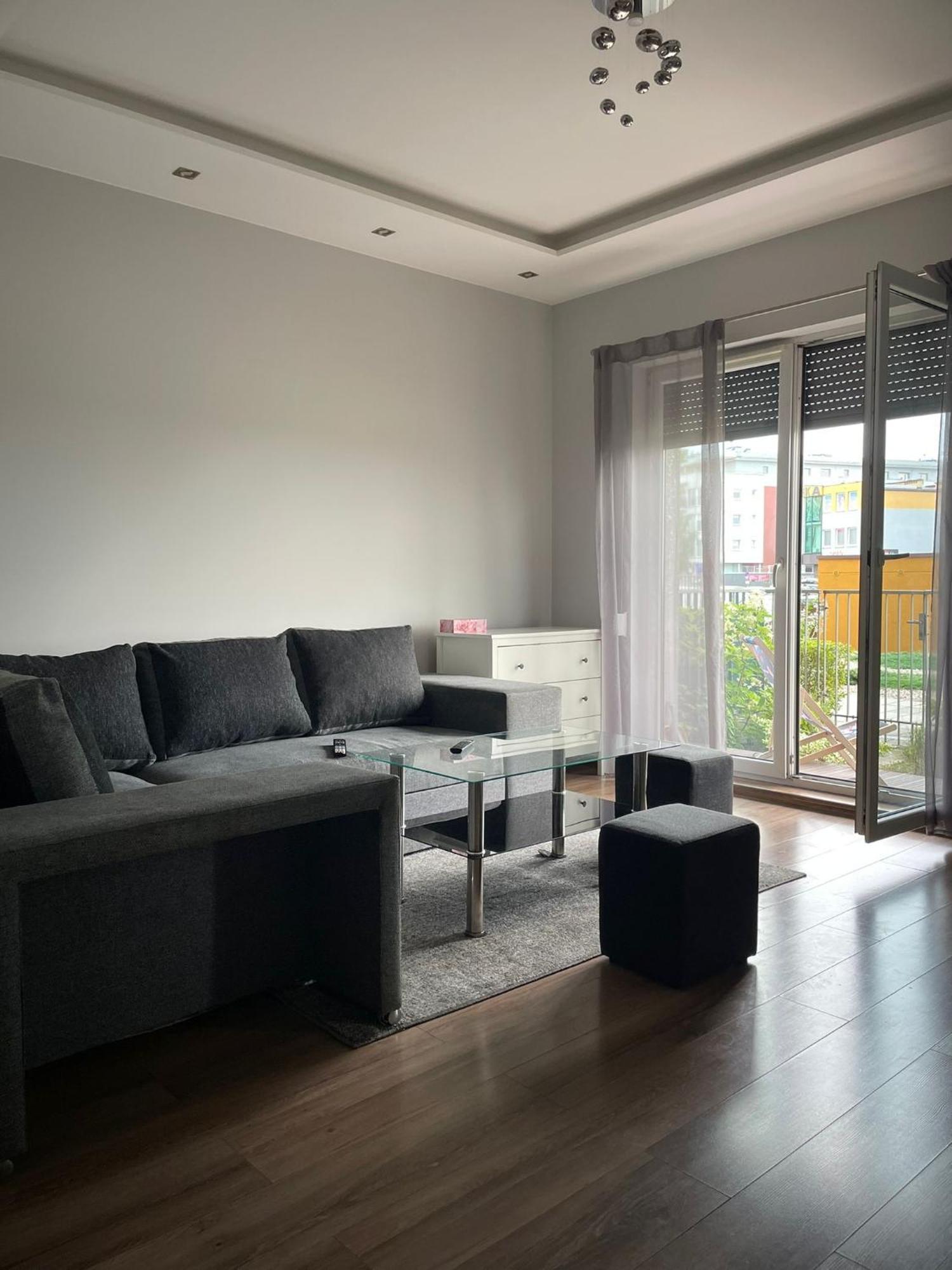 Apartament Laura Z Ogrodkiem キェルツェ エクステリア 写真