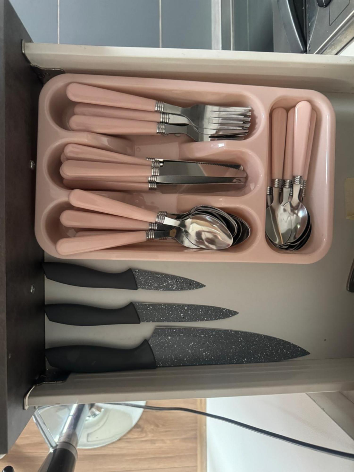 Apartament Laura Z Ogrodkiem キェルツェ エクステリア 写真